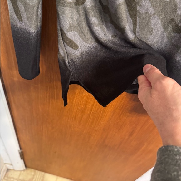 New without tags, ladies long sleeve camo pullover, size XL, by Sew in Love - Picture 7 of 14